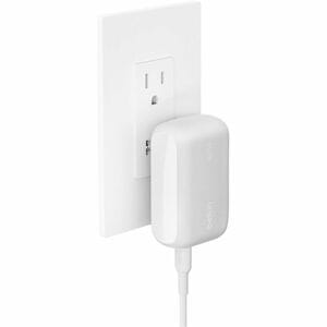 Belkin BoostCharge Dual Wall Charger 42W - 42 W - 3 ft (0.91 m) Cable - 120 V AC, 230 V AC Input - 5 V DC, 9 V DC, 15 V DC