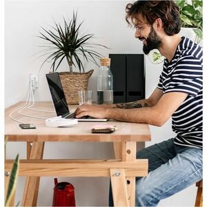 Belkin BoostCharge Pro 140 W AC适配器 - 通用适配器 - 1 USB - 3 USB Type-CSpace- 用于 笔记本电脑, MacBook Pro, MacBook, iPhone, iPad, 智能电话