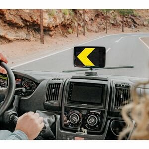 TomTom GO Camper Max Automobile Portable GPS Navigator - Black - 17.8 cm (7") - Touchscreen - Speed Camera Warning - Prelo