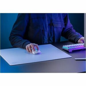 ROG Moonstone Ace L is a large gaming mouse pad 500 x 400 mm made of durable tempered glass featuring an ultrasmooth surfa