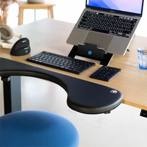 Bracciolo R-Go, ergonomico, simmetrico, con taglio per gli addominali, in schiuma morbida, nero