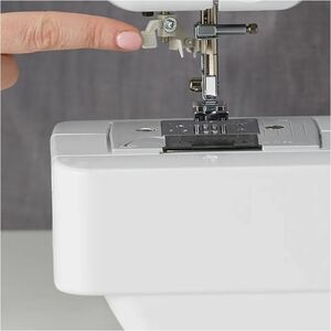 Brother TY400G Sewing Machine - Horizontal Bobbin System - 37 Built-In Stitches - Manual Threading - Sewing, Home, Project
