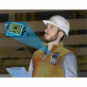 GekoGear Aegis 110 Digital Camcorder - 5.1 cm (2") LCD Screen - 58 Megapixel Image - MOV, H.264 - 64 GB Hard DriveWearable