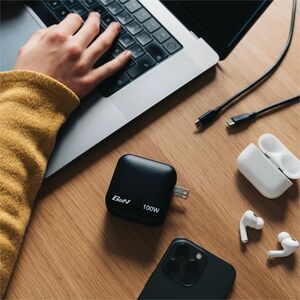 Adattatore CA Verbatim Mini - 1 Confezione - Adattatore universale - 1 USB - 3 USB Type-C - Per Computer portatile, Tablet