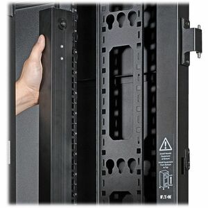 Eaton PDUMV20HVNETLX Unidad de distribución eléctrica - Conforme con normas TAA - Conmutado - NEMA L6-20P, IEC 60320 C20 -