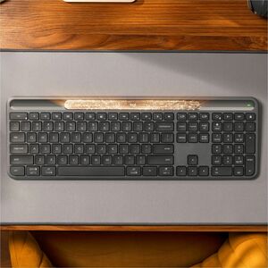 Logitech Signature Slim Solar+ K980 Keyboard - Full-size - Wireless Connectivity - USB Type A, USB Type C Interface - Germ