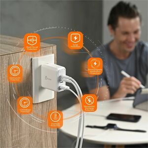 j5create JUP4370EF-N 70 W AC Adapter - 1 Pack - Universal Adapter - 3 USB Type-C - For MacBook, Mobile Device, iPhone, iPa