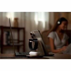 Verbatim Induction Charger - For Smartphone, Smartwatch, Earbud, AirPod - 3 A - 9 V DC Output - Input connectors: USB - Ma