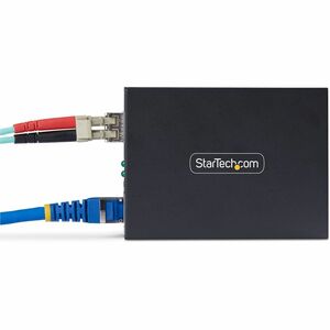 StarTech.com Gigabit Singlemode (SM) LC Glasfaser-Medienkonverter, 10/100/1000Mbps, 20 km, RJ45 zu LC, Vollmetallgehäuse, 
