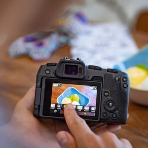 Canon EOS RP 26.2 Megapixel Mirrorless Camera Body Only - Black - CMOS Sensor - Autofocus - 7.6 cm (3") Touchscreen LCD - 