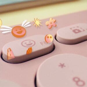 Logitech Pebble Keys 2 K380s 键盘 - 袖珍的 - 无线 连接 - USB 接口 - 英文（美国） - QWERTY 布局 - Bluetooth/RF - 10 m - 2.40 GHz - 台式机, 搜索, 后面