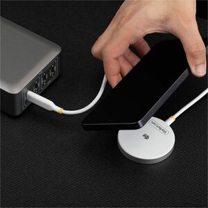 StarTech.com Induction Charger - White - 1 - For Mobile Device, iPhone, Qi-enabled Device - 5 V DC, 9 V DC, 12 V DC, 15 V 