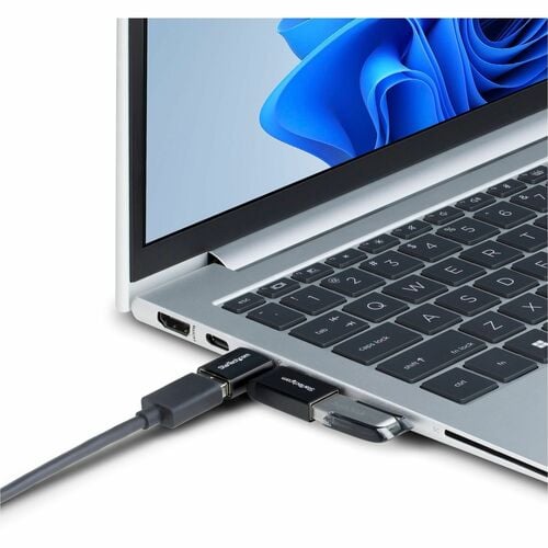 StarTech.com Data Transfer Adapter - 1 - 1 x 24 pin USB 3.2(Gen1) Type C - Male - 1 x 4 pin USB 2.0 Type A - Female - Nick