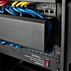 StarTech.com 2U Horizontal Finger Duct Rack Cable Management Panel with Cover - Organize cables in your server rack or cab
