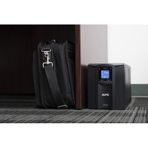 APC SMART-UPS C 1500VA LCD 230V WITH SMARTCONNECT IN