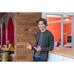 Cisco 562 Wireless Over-the-head Stereo Headset - Black/Silver - Binaural - Supra-aural - 9144 cm - DECT 6.0 - 90 Ohm - 50