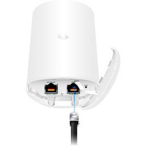 Ubiquiti NanoStation NS-5AC IEEE 802.11ac 450 Mbit/s Wireless Access Point - 5 GHz - MIMO Technology - 2 x Network (RJ-45)