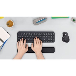 Appoggiapolsi per tastiera Logitech - 64 mm x 420 mm x 8 mm Dimensioni - Memory Foam - Resistente alle macchie