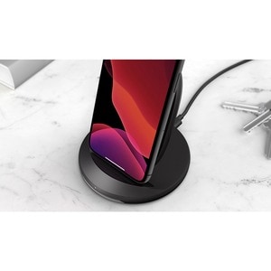 Belkin 15W Wireless Charging Stand + QC 3.0 24W Wall Charger - Input connectors: USB