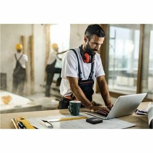 Netgear Antenne für Mobilfunk-Router, Modem, Notebook - 3 dB - Wandhalterung - Omnidirektional - SMA, TS9 Anschluss
