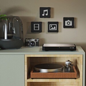 QNAP HS-264-8G 2 x Total Bays SAN/NAS Storage System - 4 GB Flash Memory Capacity Celeron N5105 Quad-core (4 Core) 2 GHz -