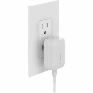 Belkin BoostCharge USB-C Wall Charger 20W + USB-C Cable with Lightning Connector - Power Adapter - 20 W - White