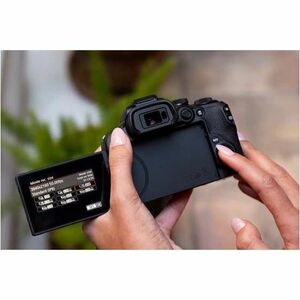 Canon EOS R10 24.2 Megapixel Mirrorless Camera with Lens - 0.71" - 5.91" - CMOS Sensor - Autofocus - 3" Touchscreen LCD - 