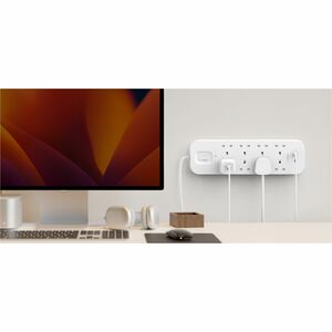 Belkin Connect Surge Suppressor/Protector - White - 2 x USB Type C, 8 x British BS1363 - 900 J - 2 m - Wall Mountable