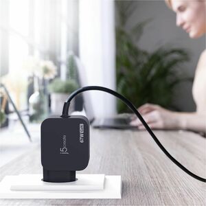 j5create JUP1565DCE3A-EN 67 W Adaptador de CA - 1 Pack - Adaptador universal - para MacBook, Chromebook, iPad Pro, MacBook