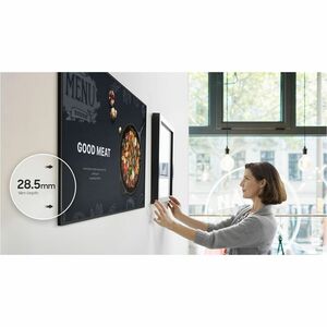 Samsung Crystal UHD Signage QMC - 55" LCD - Vertical Alignment (VA) - 24 Hours/7 Days Operation - 3840 x 2160 - 8 ms - LED