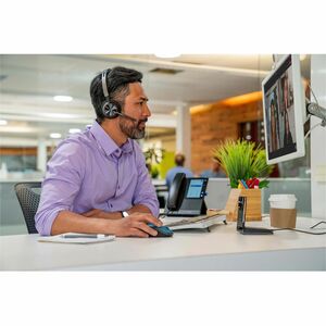 Casque Poly Voyager Focus 2 - Câblé / Sans fil - Design Sur tête, Supra-auriculaire - Stéréo - Couleur Noir - Siri, Google