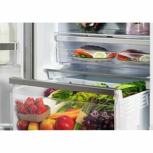 Congelatore/Freezer Bosch KGN49AICT 440 L - Installazione libera - Acciaio spazzolato - Digital Inverter Compressor - Smar