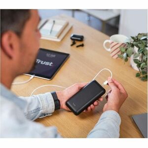 Trust Redoh Power Bank - Black - For Smartphone, Tablet PC, iPad - Lithium Ion (Li-Ion) Polymer - 20000 mAh - 18 A - 3.7 V