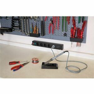 Brennenstuhl Bremounta Steckdosenleiste - Winkelsteckverbinder - 2 x USB Typ A - 3 m Kabel - 230 V AC Voltage - 3,50 kW - 