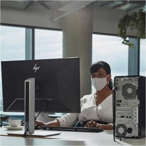 HP Pro Tower 400 G9 Computador secretária - Intel Core i5 13th Gen i5-13500 - 8 GB - 512 GB SSD - Torre - Intel Q670 Chip 