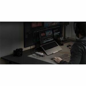 TP-Link UH9120C USB-Typ C Docking Station für Monitor, Notebook, Desktop-PC - Ladefunktion - Speicherkartenleser - SD, mic