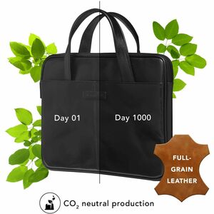 dbramante1928 ApS Silkeborg Carrying Case (Briefcase) for 38.1 cm (15") Apple Notebook, MacBook Pro - Black - Leather Body