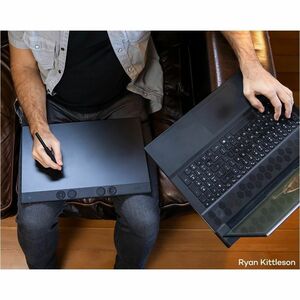 Wacom Intuos Pro Large - Graphics Tablet - 5080 lpi Wired/Wireless - Bluetooth - 8192 Pressure Level - Pen - PC, Mac - Black