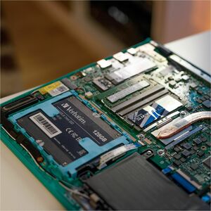 Unità stato solido Verbatim Abc_12355551122 - 2,5" Interno - 128 GB - SATA (SATA/600) - 75 TB TBW - 560 MB/s Velocità mass