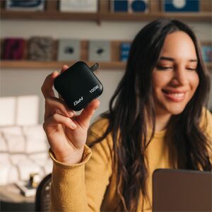 Adattatore CA Verbatim Mini - 1 Confezione - Adattatore universale - 1 USB - 3 USB Type-C - Per Computer portatile, Tablet