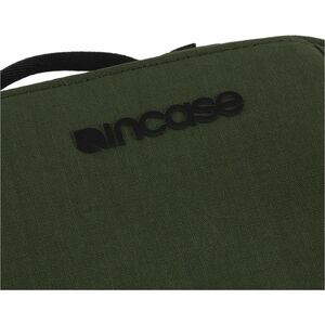 Incase Transfer Carrying Case (Sleeve) for 33 cm (13") Apple MacBook Air, MacBook Air (Retina Display), MacBook Pro - High