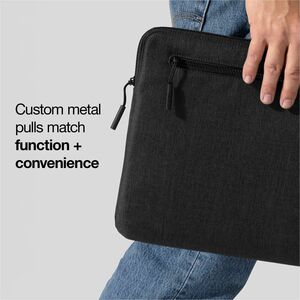 Incase Compact Carrying Case (Sleeve) for 35.6 cm (14") Apple MacBook Pro - Graphite - Scratch Resistant, Bump Resistant, 
