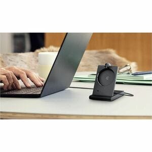 On-ear, DECT Mono 3-in-1 headset with charge stand