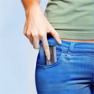 Unidad de estado sólido Pórtatil Adata SE880 AELI-SE880-4TCGY - Externo - 4TB - Gris titanio - PlayStation, Portátil, Tabl