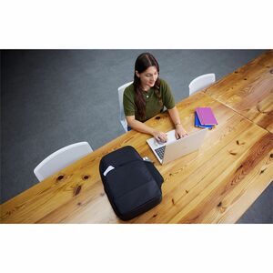 Dell EcoLoop Tasche (Rucksack) für 35,6 cm (14 Zoll) bis 40,6 cm (16 Zoll) Notebook - Schwarz - Vernetzter Polyethylenscha