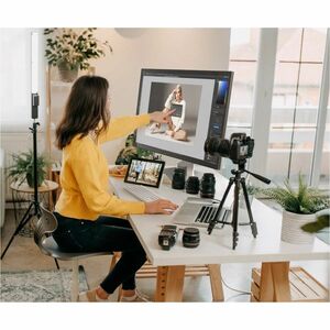 ALOGIC Clarity 27in 5K Monitor with PD and Touch Screen with Fold Stand