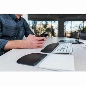 Kensington ErgoSoft Wrist Rest - 10 mm x 101 mm - Black - Elastomer, Thermoplastic Polyurethane (TPU) - Keyboard - Retail 