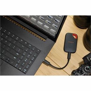 SanDisk Extreme Portable SDSSDE70-4T00-G25 4 TB Portable Solid State Drive - External - USB Type A, USB Type C - 256-bit A