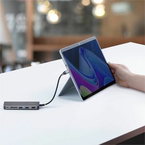 StarTech.com USB 3.2 Type C Docking Station for Notebook, MacBook, Mobile Workstation, Workstation - Charging Capability -