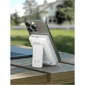 Alogic Lift 4-in-1 MagSafe Compatible Wireless Charging 10 000mAh Power Bank